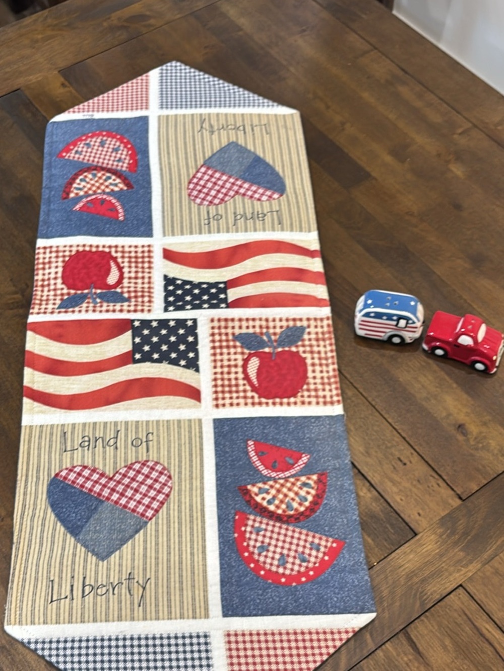 Land of Liberty Patriotic Table Runner and Salt & Pepper Shakers